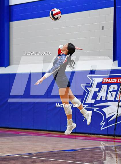 Thumbnail 1 in Brazos Christian vs Round Rock Christian Academy photogallery.