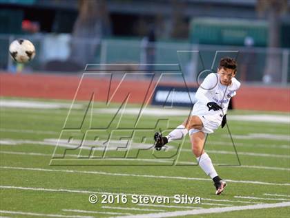 Thumbnail 2 in Brophy College Prep vs. Los Alamitos (21st Annual SoCal Classic) photogallery.