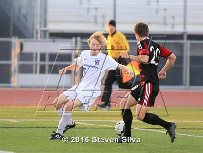 Thumbnail 2 in Brophy College Prep vs. Los Alamitos (21st Annual SoCal Classic) photogallery.