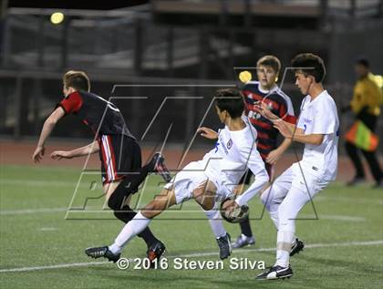 Thumbnail 2 in Brophy College Prep vs. Los Alamitos (21st Annual SoCal Classic) photogallery.