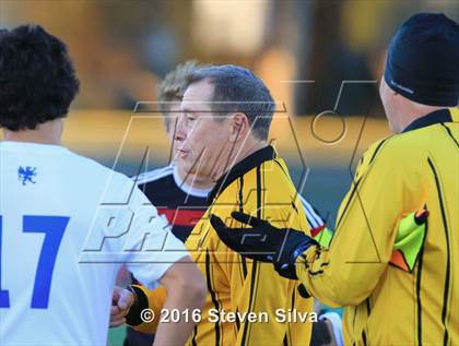 Thumbnail 2 in Brophy College Prep vs. Los Alamitos (21st Annual SoCal Classic) photogallery.