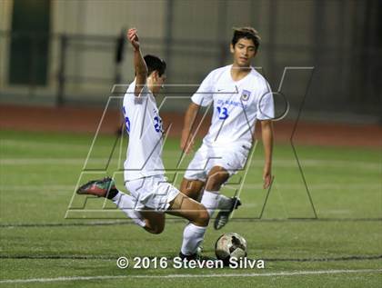 Thumbnail 3 in Brophy College Prep vs. Los Alamitos (21st Annual SoCal Classic) photogallery.