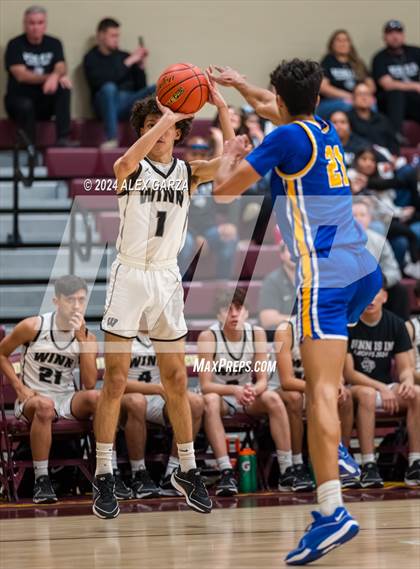 Thumbnail 2 in Alamo Heights vs. Winn (UIL Basketball 5A Region IV Bi-District) photogallery.