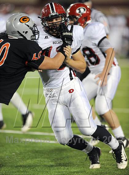 Thumbnail 2 in Decatur @ Grissom photogallery.