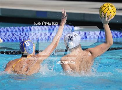 Thumbnail 3 in San Pasqual vs. University City (CIF SDS Division 3 Final) photogallery.