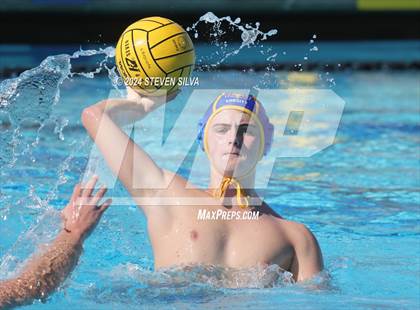 Thumbnail 3 in San Pasqual vs. University City (CIF SDS Division 3 Final) photogallery.