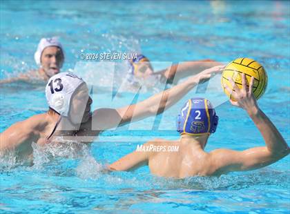 Thumbnail 2 in San Pasqual vs. University City (CIF SDS Division 3 Final) photogallery.