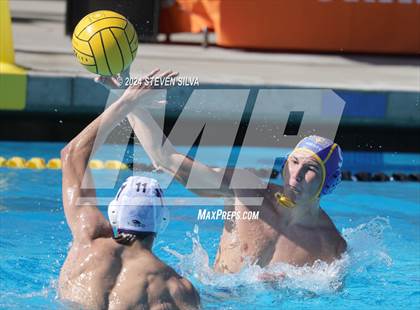 Thumbnail 3 in San Pasqual vs. University City (CIF SDS Division 3 Final) photogallery.