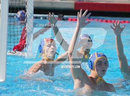 Thumbnail 2 in San Pasqual vs. University City (CIF SDS Division 3 Final) photogallery.