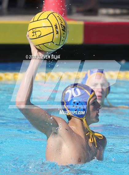 Thumbnail 3 in San Pasqual vs. University City (CIF SDS Division 3 Final) photogallery.