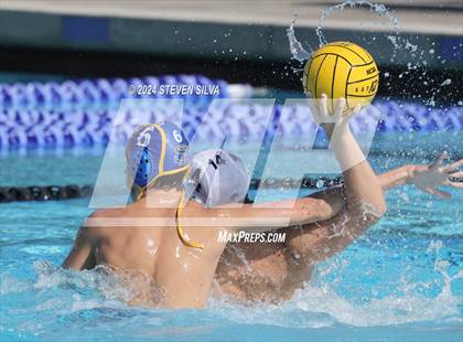 Thumbnail 2 in San Pasqual vs. University City (CIF SDS Division 3 Final) photogallery.
