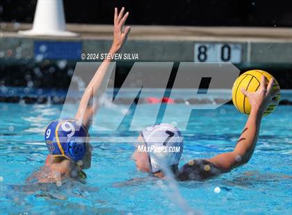 Thumbnail 3 in San Pasqual vs. University City (CIF SDS Division 3 Final) photogallery.