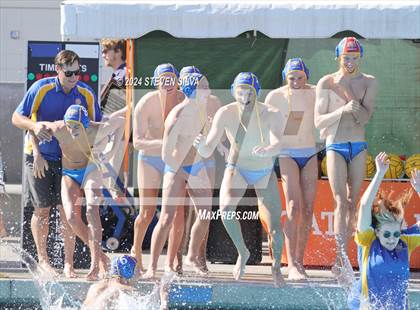 Thumbnail 2 in San Pasqual vs. University City (CIF SDS Division 3 Final) photogallery.