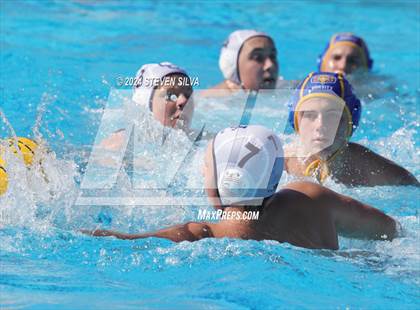 Thumbnail 3 in San Pasqual vs. University City (CIF SDS Division 3 Final) photogallery.