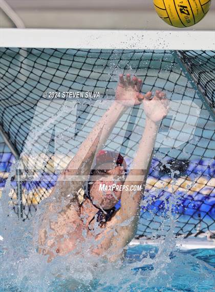 Thumbnail 2 in San Pasqual vs. University City (CIF SDS Division 3 Final) photogallery.