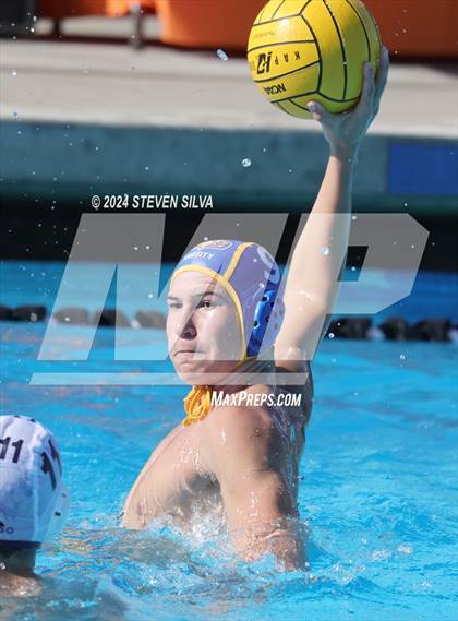 Thumbnail 2 in San Pasqual vs. University City (CIF SDS Division 3 Final) photogallery.