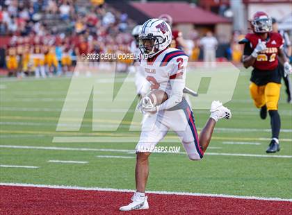 Thumbnail 3 in Lassiter vs Woodland (scrimmage) photogallery.