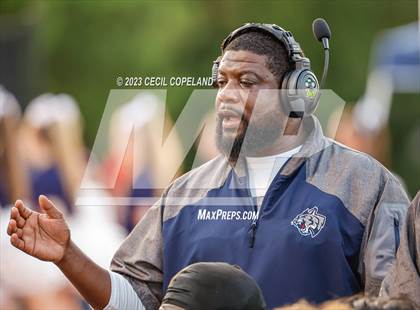 Thumbnail 3 in Lassiter vs Woodland (scrimmage) photogallery.