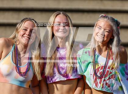 Thumbnail 2 in Lassiter vs Woodland (scrimmage) photogallery.
