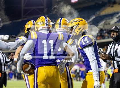 Thumbnail 2 in Anderson @ Avon (OHSAA D2 Final) photogallery.