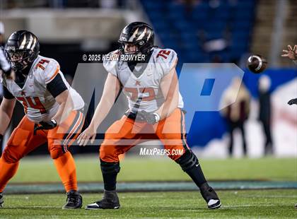 Thumbnail 2 in Anderson @ Avon (OHSAA D2 Final) photogallery.