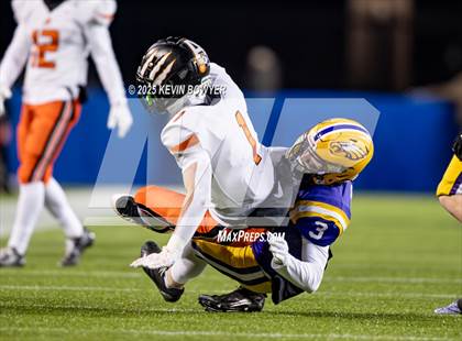 Thumbnail 3 in Anderson @ Avon (OHSAA D2 Final) photogallery.