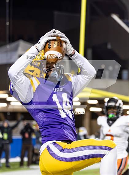 Thumbnail 2 in Anderson @ Avon (OHSAA D2 Final) photogallery.