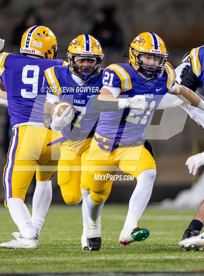 Thumbnail 1 in Anderson @ Avon (OHSAA D2 Final) photogallery.