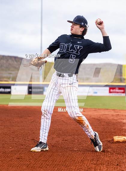 Thumbnail 2 in Payson vs. Olympus (Mustang Invitational) photogallery.