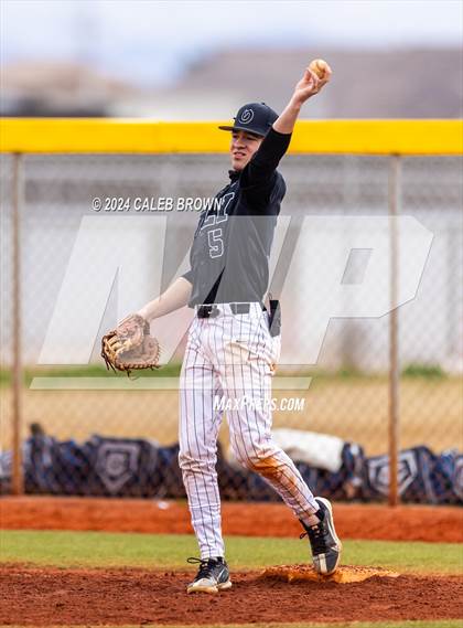 Thumbnail 3 in Payson vs. Olympus (Mustang Invitational) photogallery.