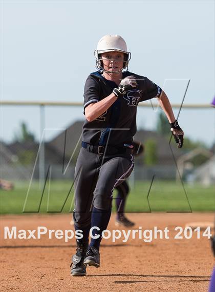 Thumbnail 3 in Copper Hills vs. Riverton (UHSAA 5A Tournament) photogallery.
