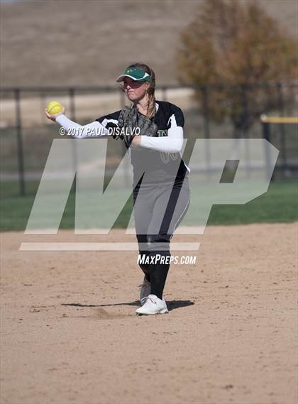 Thumbnail 2 in Eaglecrest vs. Mountain Vista (CHSAA 5A Regional State Quaifier) photogallery.