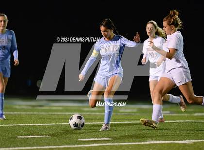 Thumbnail 1 in Archbishop Riordan @ Valley Christian photogallery.