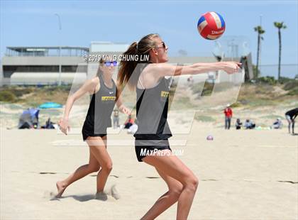 Thumbnail 3 in Mira Costa vs. Palisades (IBVL Southern Pacific Semifinal) photogallery.