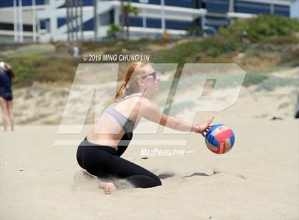 Thumbnail 2 in Mira Costa vs. Palisades (IBVL Southern Pacific Semifinal) photogallery.