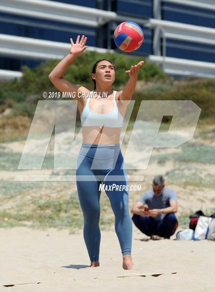 Thumbnail 1 in Mira Costa vs. Palisades (IBVL Southern Pacific Semifinal) photogallery.