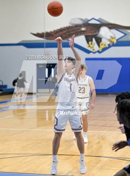 Thumbnail 3 in Deer Park vs. Marian photogallery.