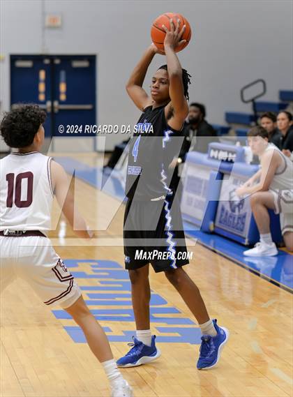Thumbnail 1 in Deer Park vs. Marian photogallery.