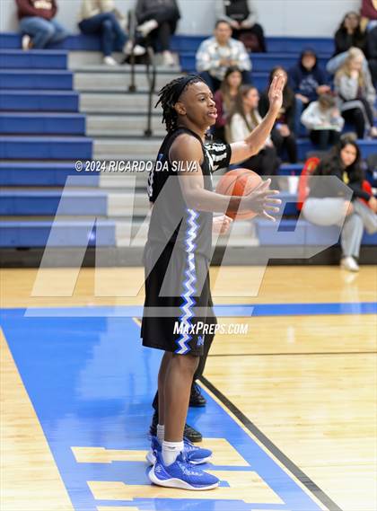 Thumbnail 1 in Deer Park vs. Marian photogallery.