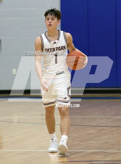 Thumbnail 1 in Deer Park vs. Marian photogallery.