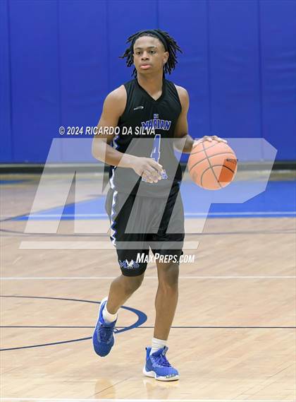 Thumbnail 2 in Deer Park vs. Marian photogallery.