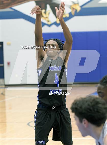 Thumbnail 3 in Deer Park vs. Marian photogallery.