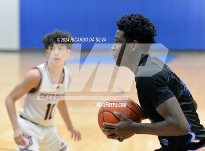 Thumbnail 3 in Deer Park vs. Marian photogallery.