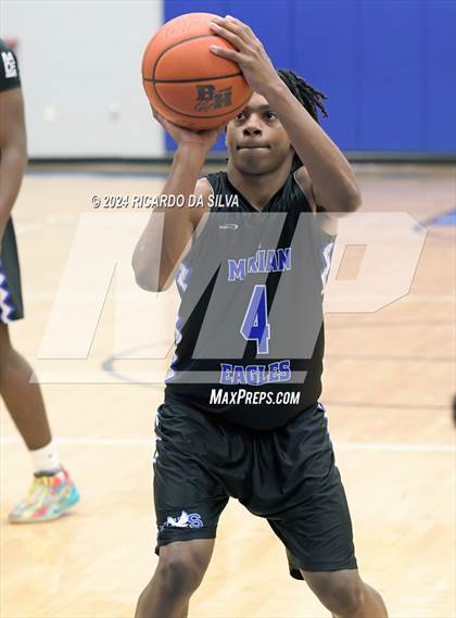 Thumbnail 1 in Deer Park vs. Marian photogallery.