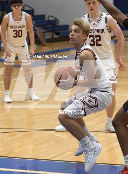 Thumbnail 2 in Deer Park vs. Marian photogallery.