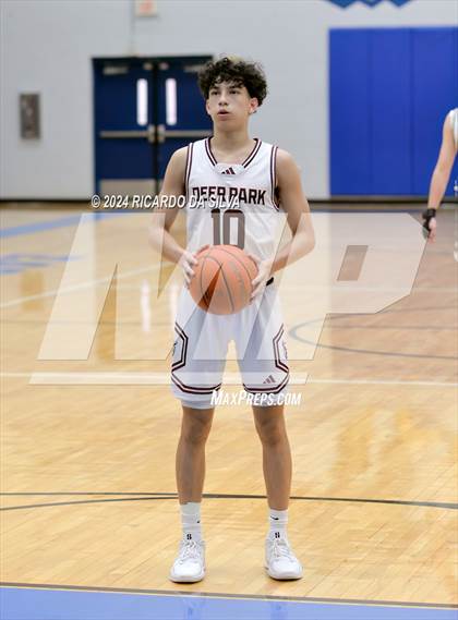 Thumbnail 3 in Deer Park vs. Marian photogallery.