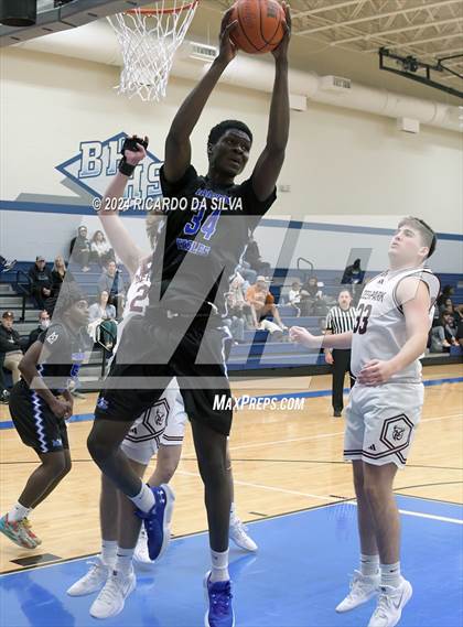 Thumbnail 1 in Deer Park vs. Marian photogallery.