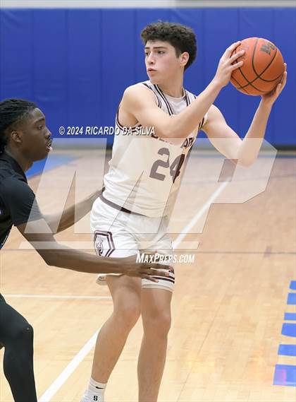 Thumbnail 1 in Deer Park vs. Marian photogallery.