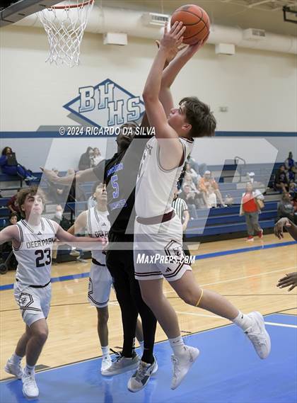 Thumbnail 3 in Deer Park vs. Marian photogallery.