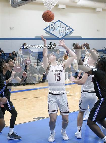 Thumbnail 1 in Deer Park vs. Marian photogallery.